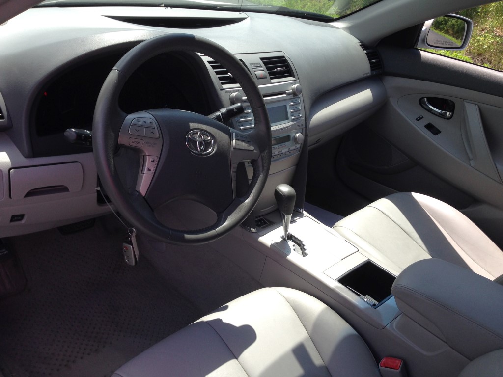 Used - Toyota Camry Hybrid  for sale in Staten Island NY