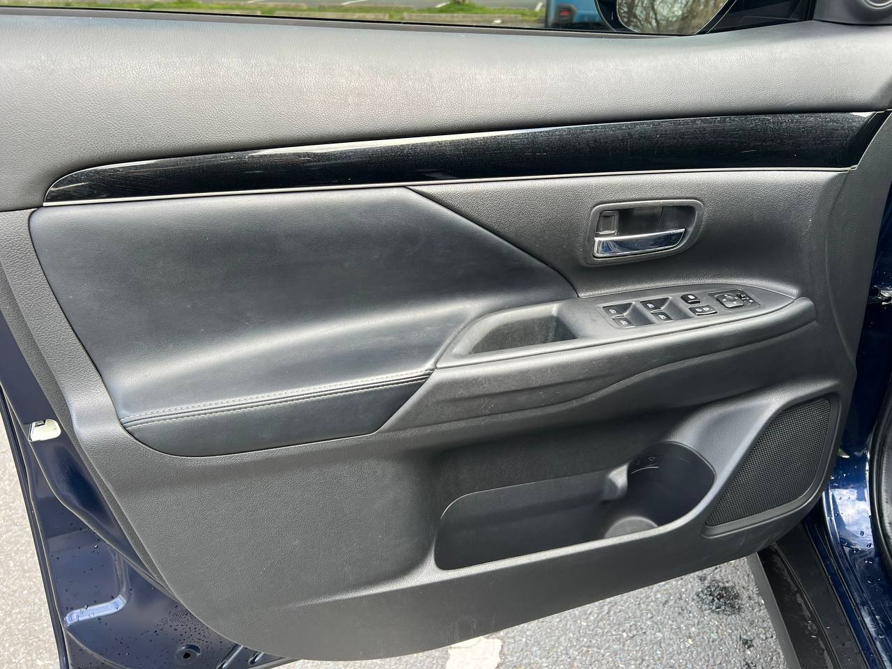 Used - Mitsubishi Outlander SEL SUV for sale in Staten Island NY