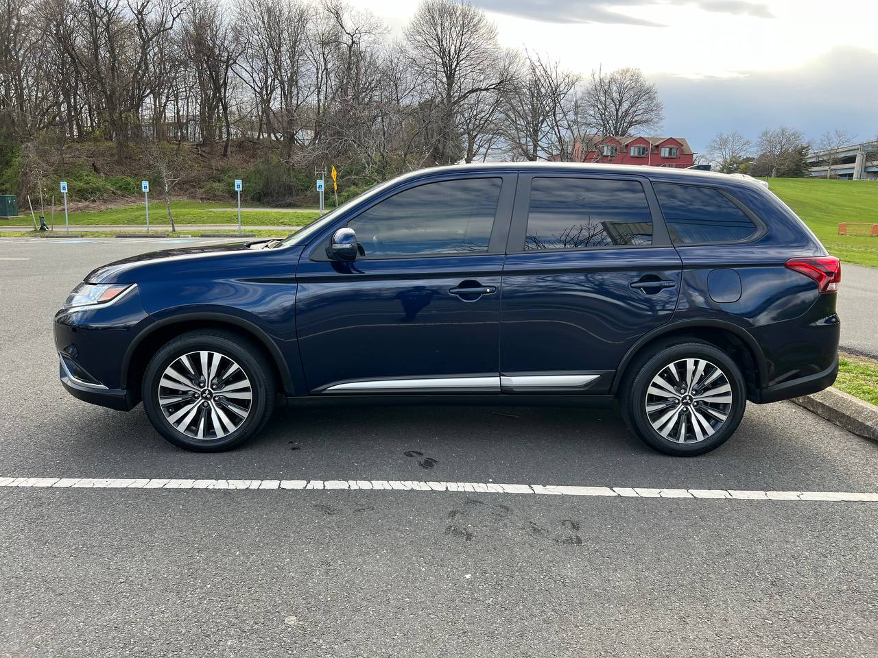Used - Mitsubishi Outlander SEL SUV for sale in Staten Island NY
