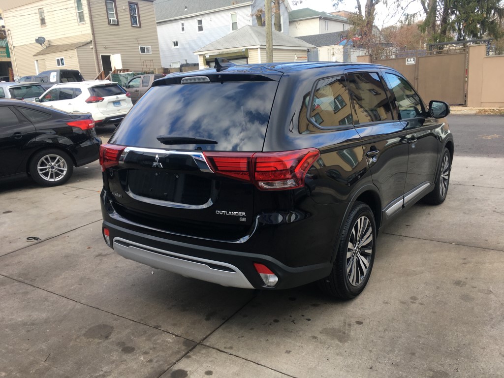 Used - Mitsubishi Outlander SE SUV for sale in Staten Island NY