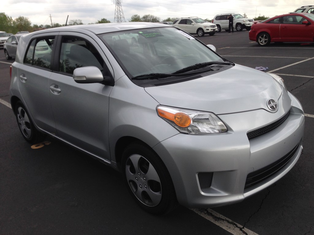2009 Toyota scion for sale