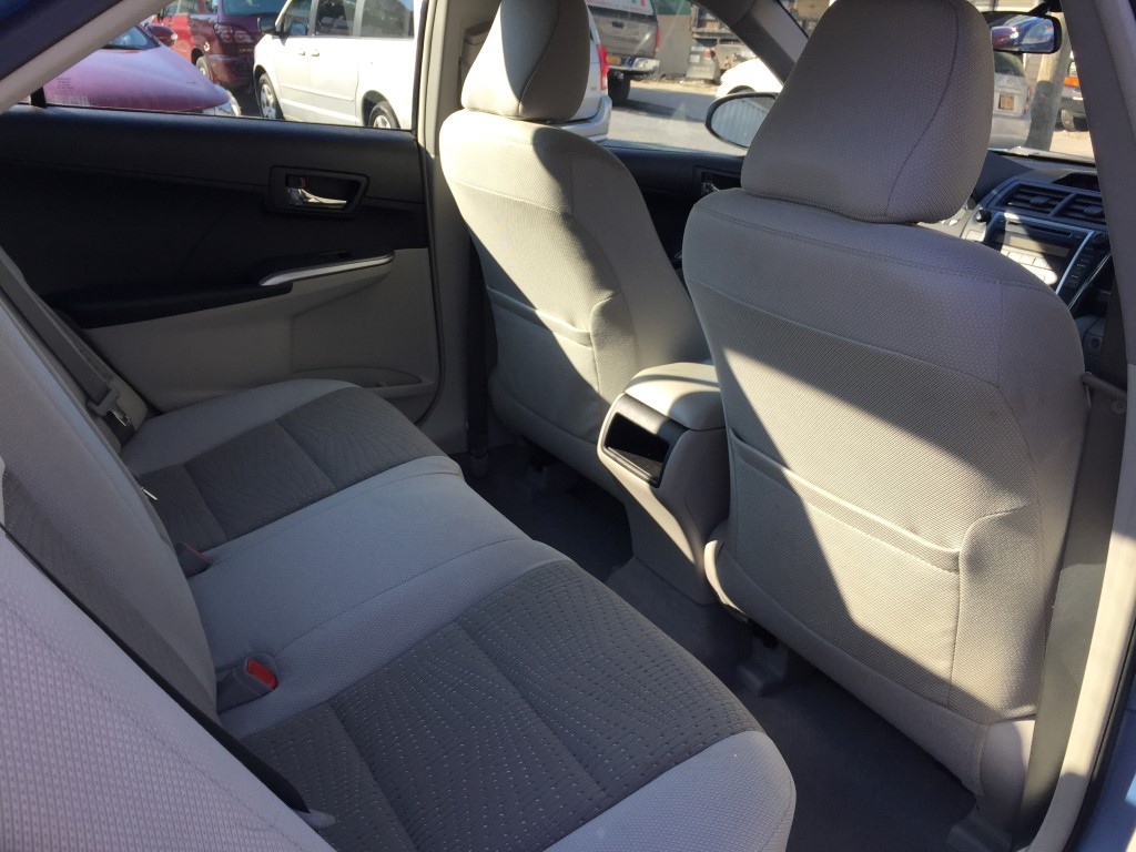 Used - Toyota Camry Hybrid LE Sedan for sale in Staten Island NY