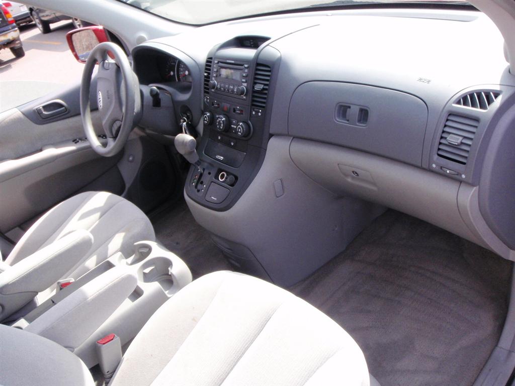 2006 Kia Sedona LX MiniVan for sale in Brooklyn, NY
