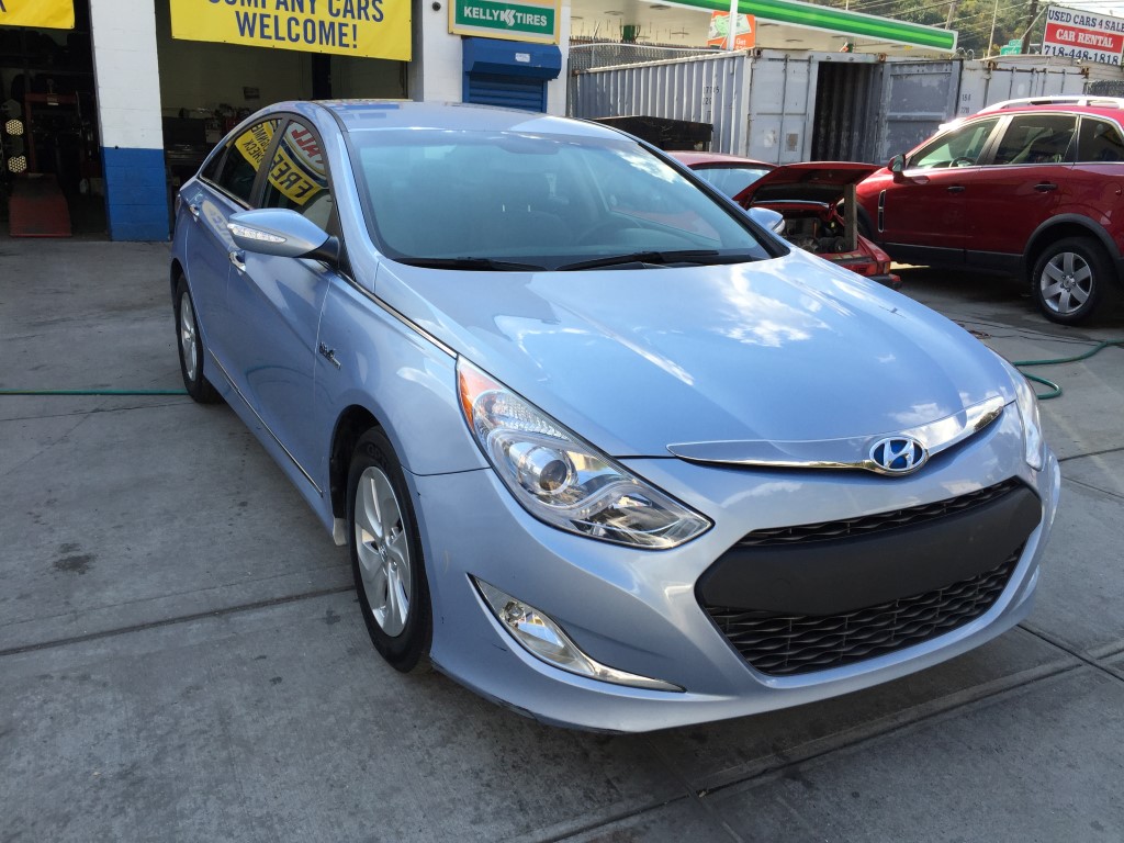 Used - Hyundai Sonata Hybrid Sedan for sale in Staten Island NY