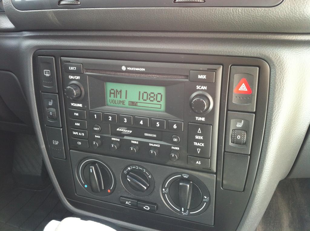 Pre-owned Car PassatVolkswagen