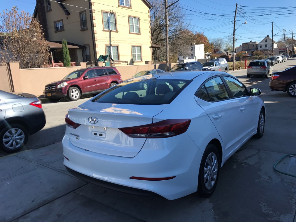 Used - Hyundai Elantra SE Sedan for sale in Staten Island NY