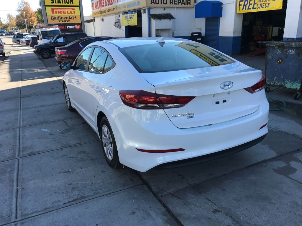 Used - Hyundai Elantra SE Sedan for sale in Staten Island NY