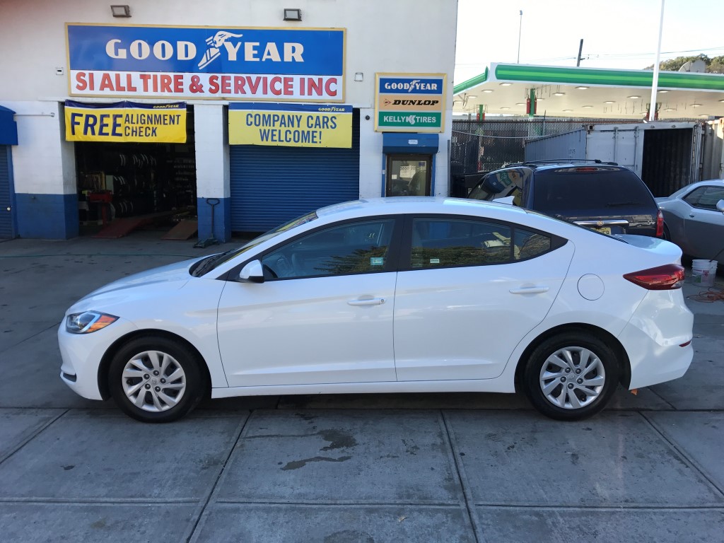 Used - Hyundai Elantra SE Sedan for sale in Staten Island NY