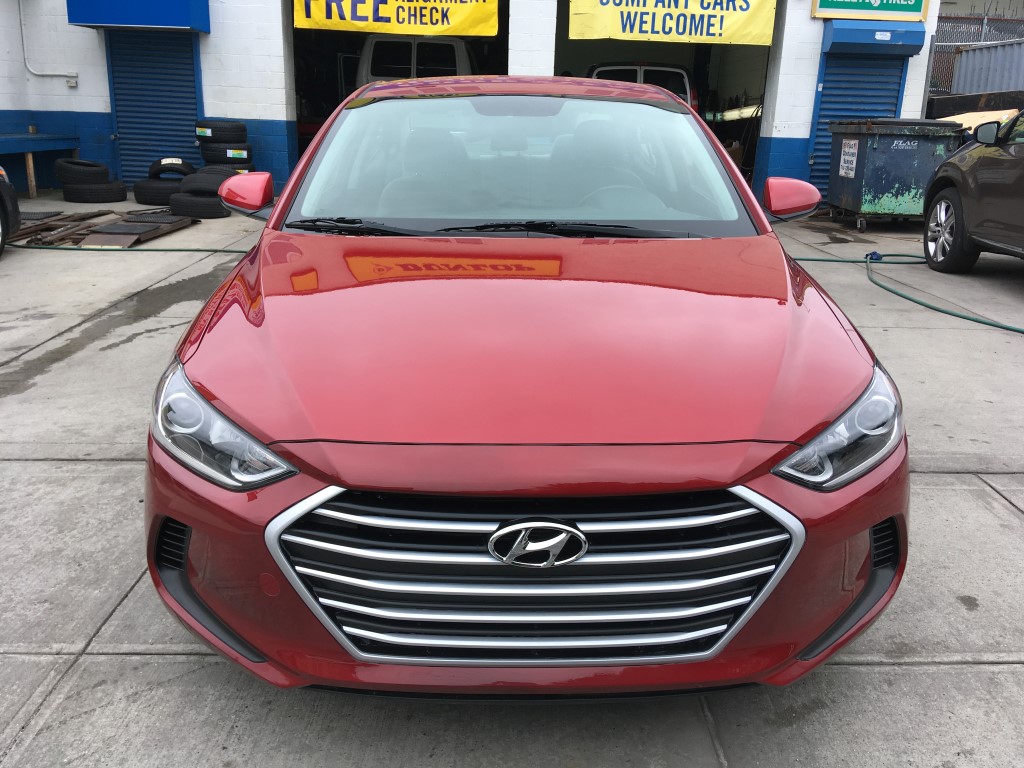 Used - Hyundai Elantra SE Sedan for sale in Staten Island NY