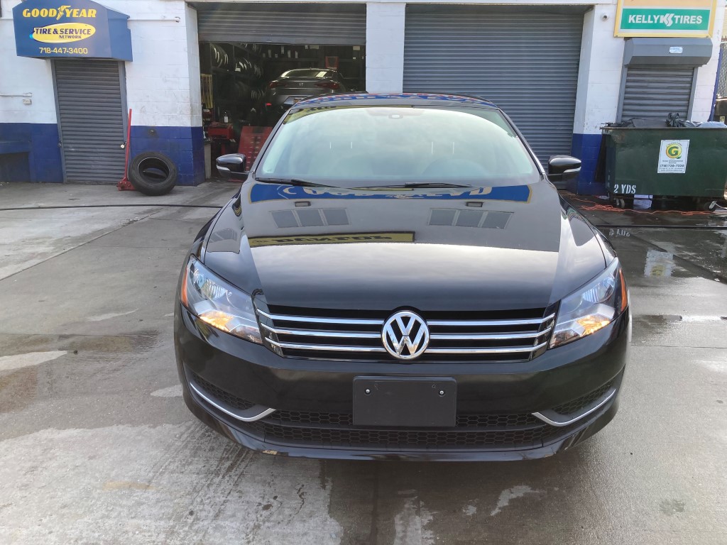 Used - Volkswagen Passat Wolfsburg Edition Sedan for sale in Staten Island NY