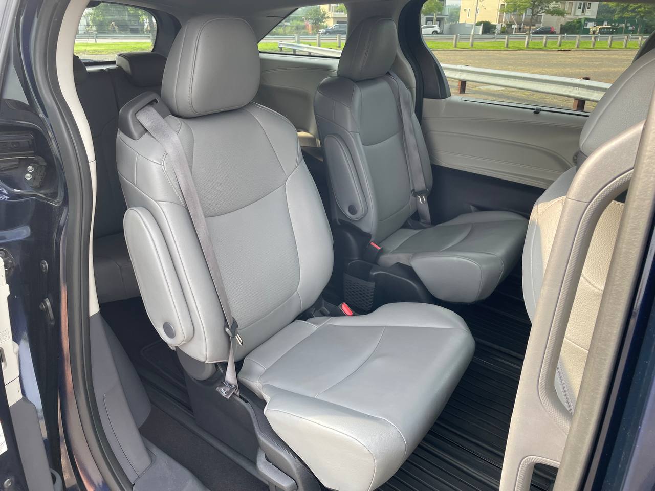 Used - Toyota Sienna XLE Minivan for sale in Staten Island NY