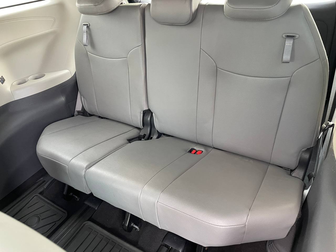 Used - Toyota Sienna XLE Minivan for sale in Staten Island NY