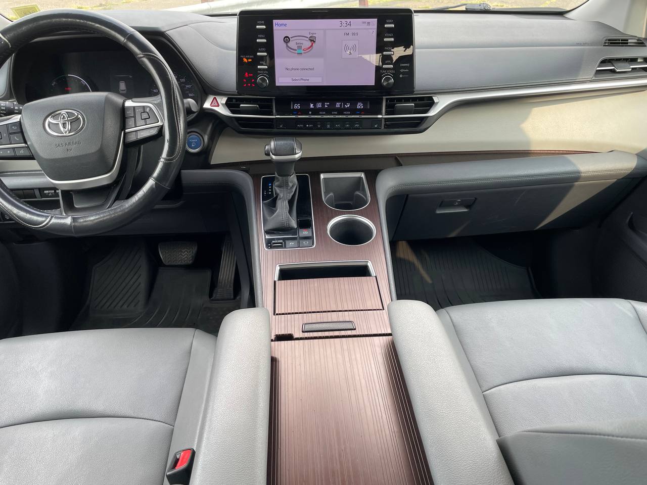 Used - Toyota Sienna XLE Minivan for sale in Staten Island NY