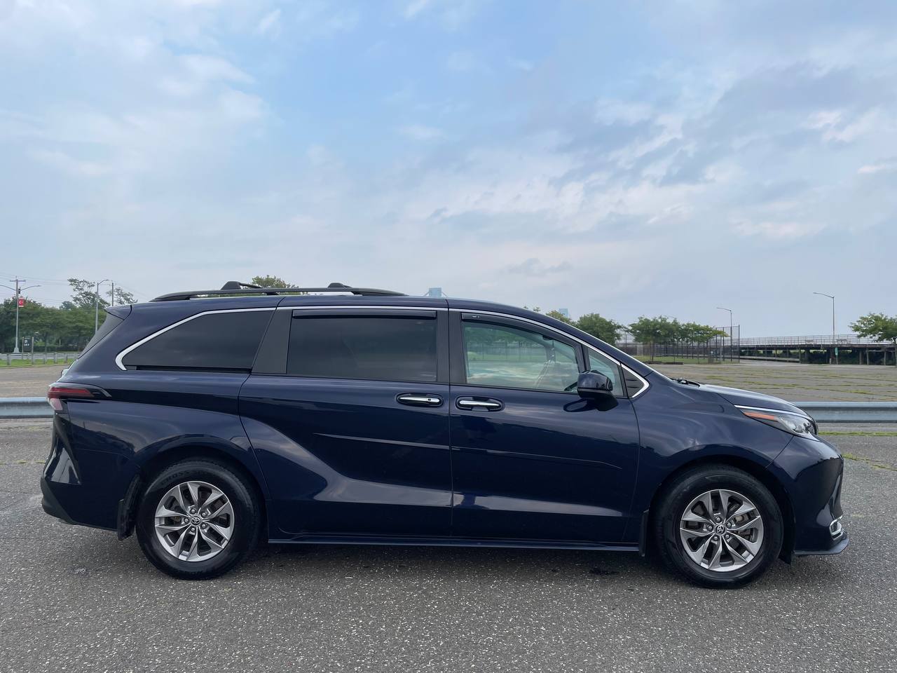 Used - Toyota Sienna XLE Minivan for sale in Staten Island NY