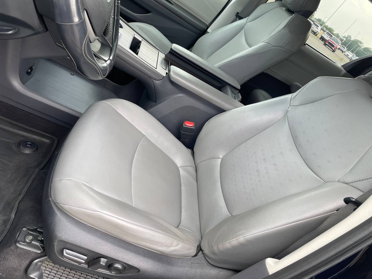Used - Toyota Sienna XLE Minivan for sale in Staten Island NY