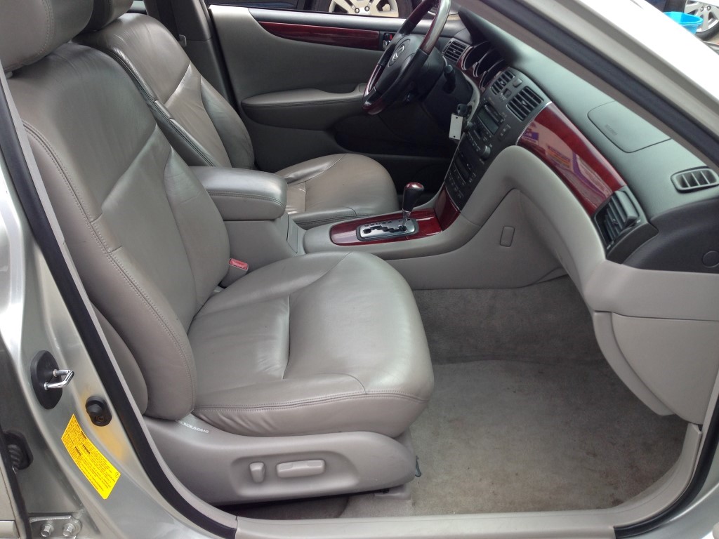 Used - Lexus ES300 SEDAN 4-DR for sale in Staten Island NY