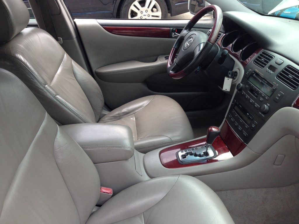 Used - Lexus ES300 SEDAN 4-DR for sale in Staten Island NY