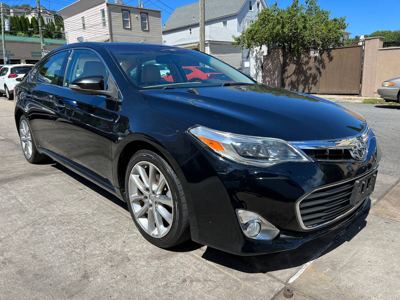 Used - Toyota Avalon XLE Touring Sedan for sale in Staten Island NY