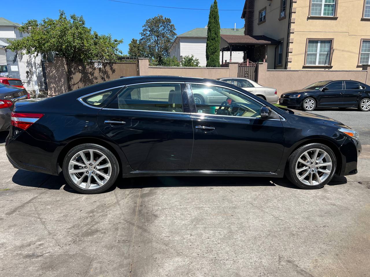 Used - Toyota Avalon XLE Touring Sedan for sale in Staten Island NY