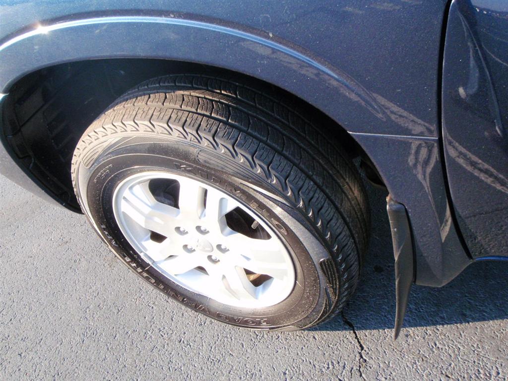 Pre-owned Car EndeavorMitsubishi