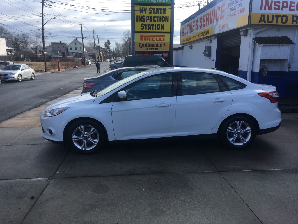 Used - Ford Focus SE Sedan for sale in Staten Island NY