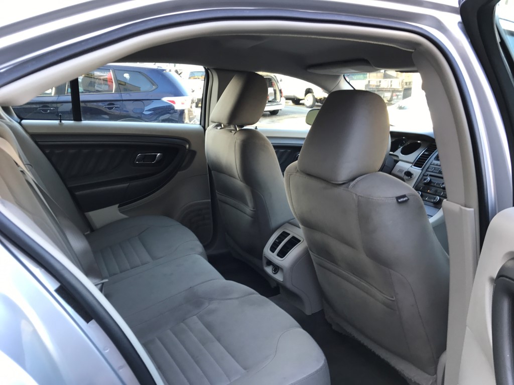 Used - Ford Taurus SE Sedan for sale in Staten Island NY