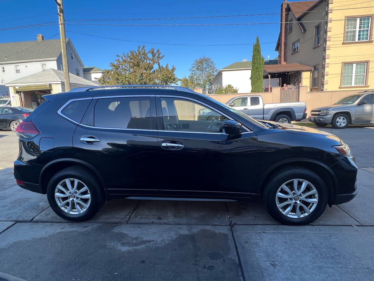 Used - Nissan Rogue SV AWD Wagon for sale in Staten Island NY