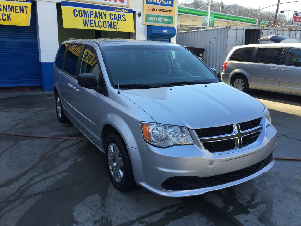Used - Dodge Grand Caravan SE Minivan for sale in Staten Island NY
