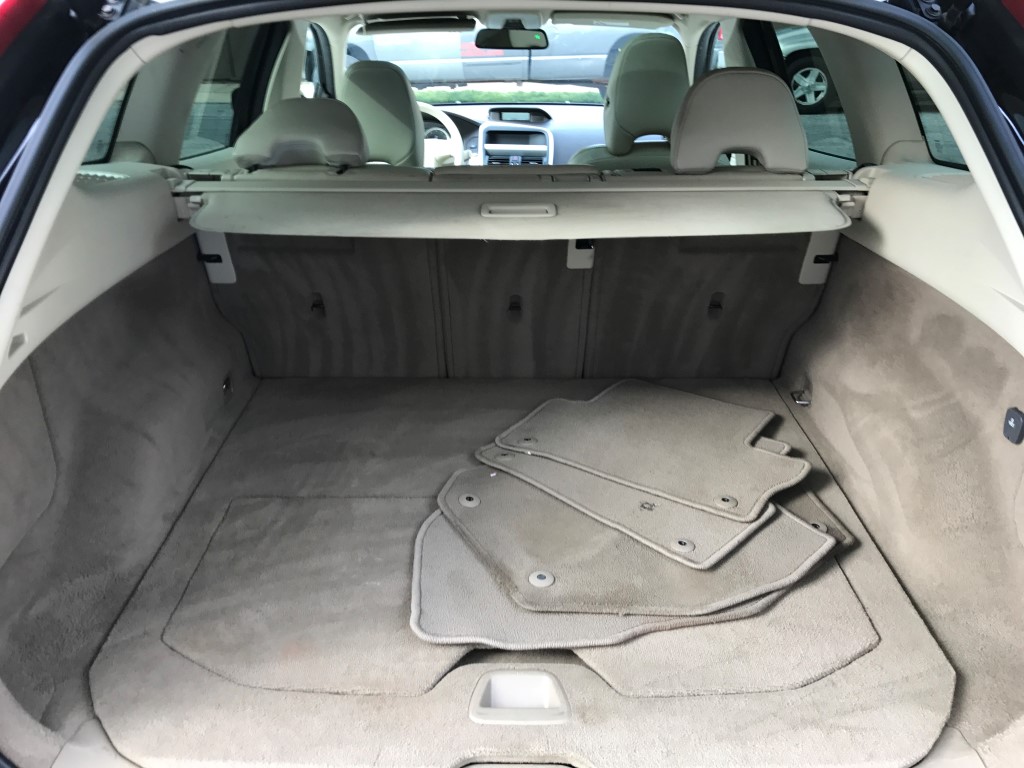 Used - Volvo XC60 AWD T6 SUV for sale in Staten Island NY