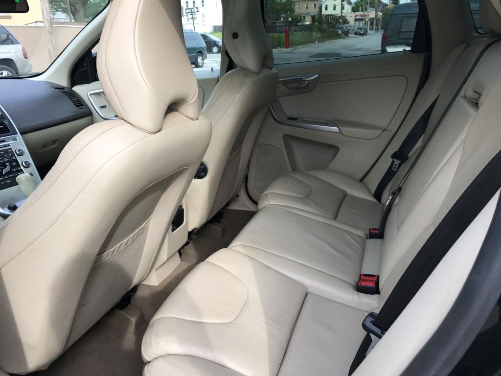 Used - Volvo XC60 AWD T6 SUV for sale in Staten Island NY