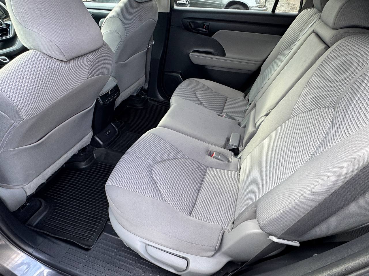 Used - Toyota HIGHLANDER LE SUV for sale in Staten Island NY