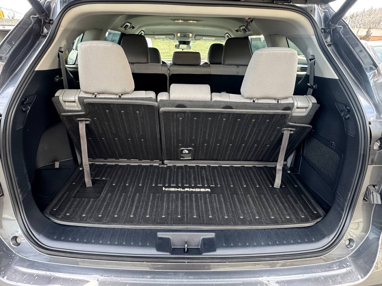 Used - Toyota HIGHLANDER LE SUV for sale in Staten Island NY