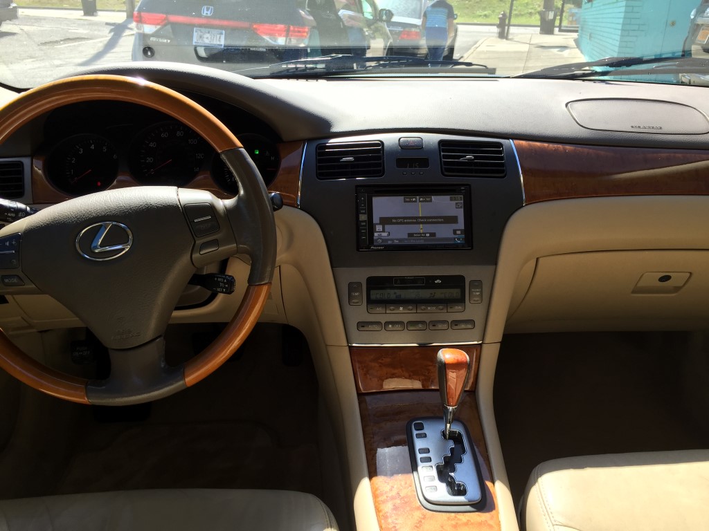 Used - Lexus ES 330 Sedan for sale in Staten Island NY