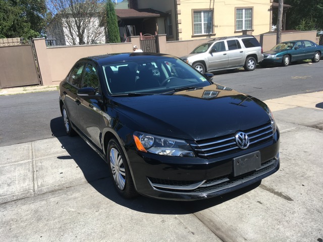 Used - Volkswagen Passat S Sedan for sale in Staten Island NY