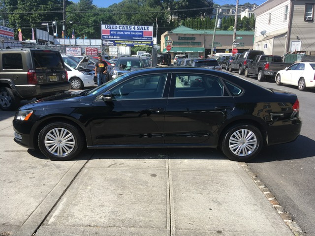 Used - Volkswagen Passat S Sedan for sale in Staten Island NY