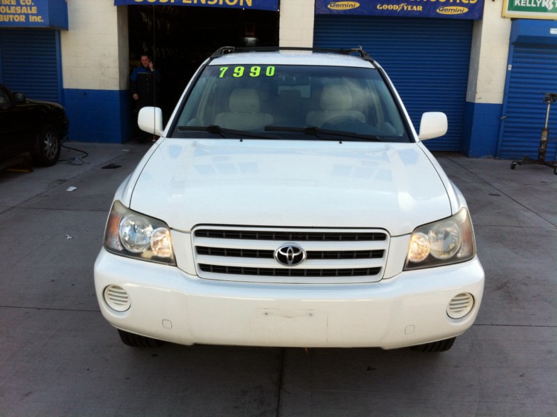 Used - Toyota Highlander Sport Utility for sale in Staten Island NY