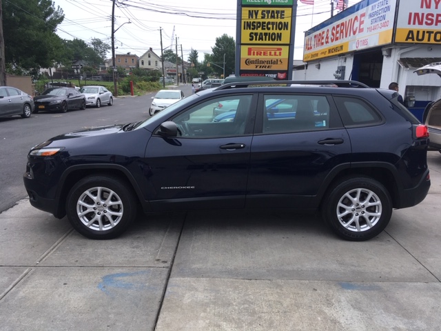 Used - Jeep Cherokee Sport 4WD SUV for sale in Staten Island NY