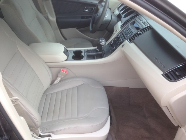 Used - Ford Taurus SE Sedan for sale in Staten Island NY