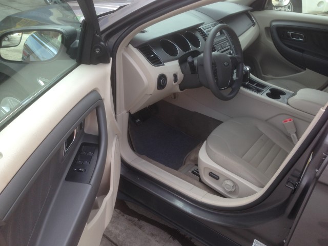 Used - Ford Taurus SE Sedan for sale in Staten Island NY