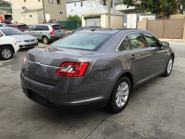 Used - Ford Taurus SE Sedan for sale in Staten Island NY
