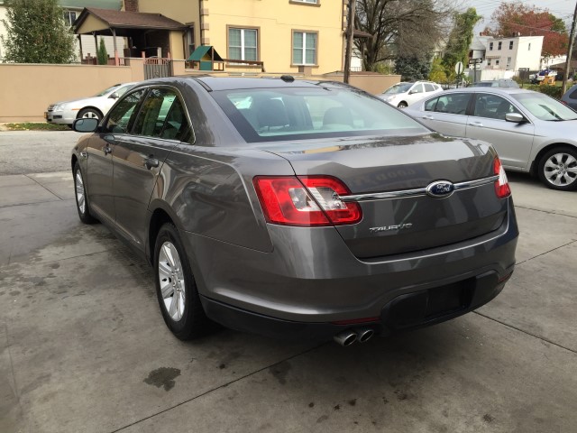 Used - Ford Taurus SE Sedan for sale in Staten Island NY
