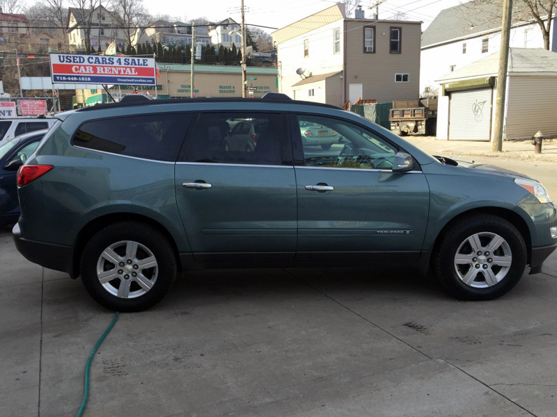 Used - Chevrolet Traverse LT Sport Utility 4-DR for sale in Staten Island NY