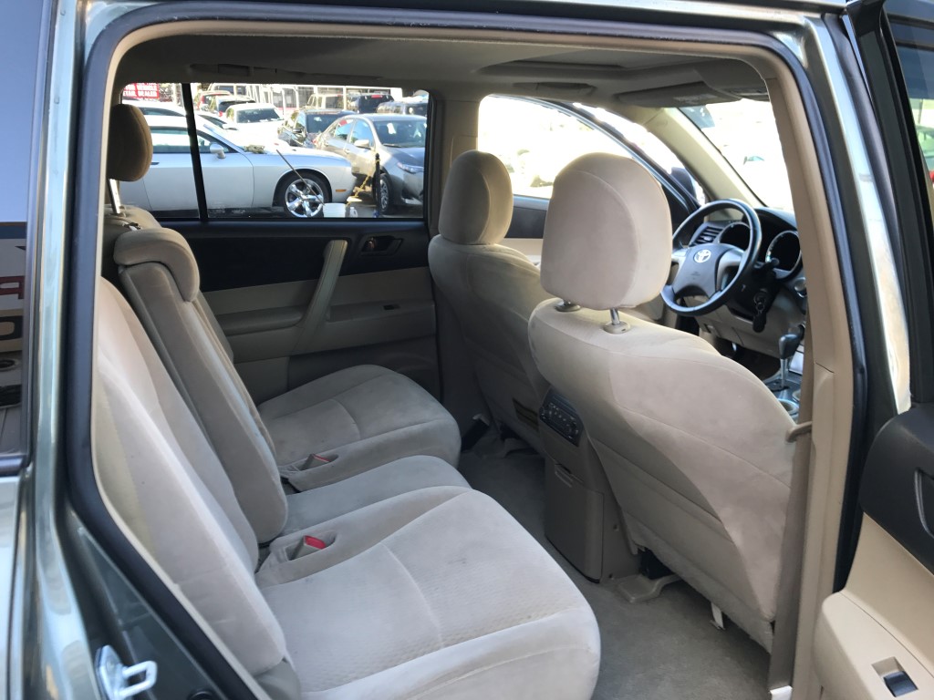 Used - Toyota Highlander SUV for sale in Staten Island NY