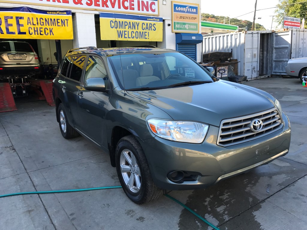 Used - Toyota Highlander SUV for sale in Staten Island NY