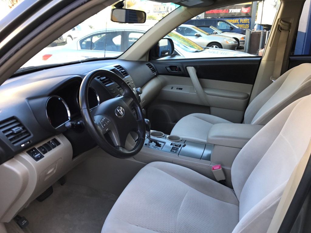 Used - Toyota Highlander SUV for sale in Staten Island NY