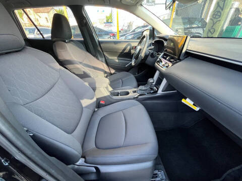 Used - Toyota Corolla Cross LE Wagon for sale in Staten Island NY
