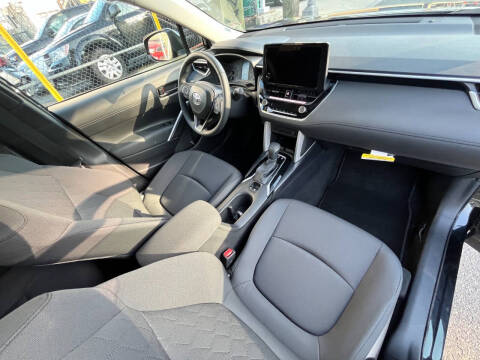 Used - Toyota Corolla Cross LE Wagon for sale in Staten Island NY