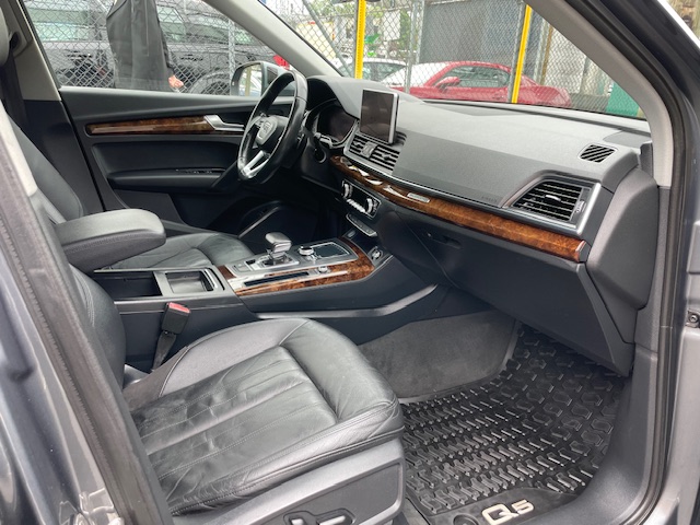 Used - Audi Q5 2.0T quattro Premium Plus AWD SUV for sale in Staten Island NY