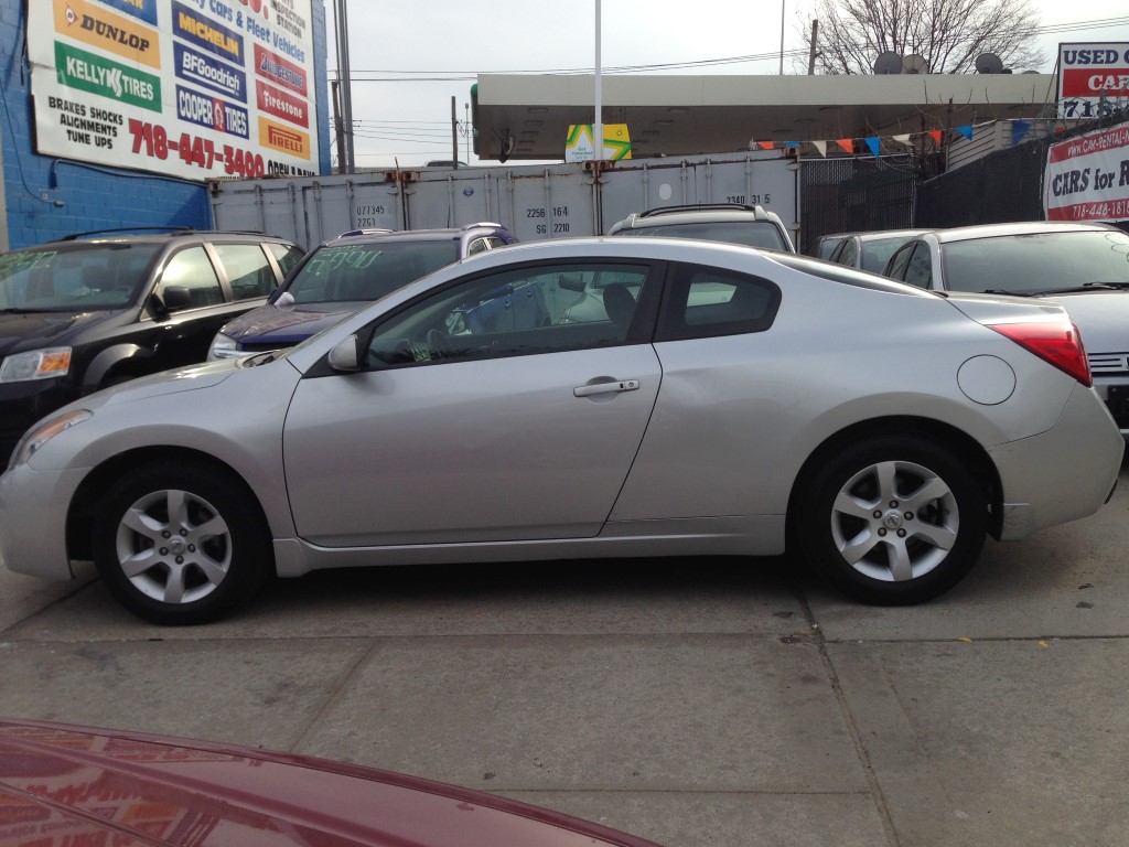 Cheap used nissan altima coupe #6