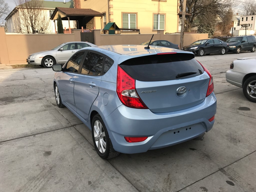 Used 2013 Hyundai Accent LT Hatchback $7,990.00